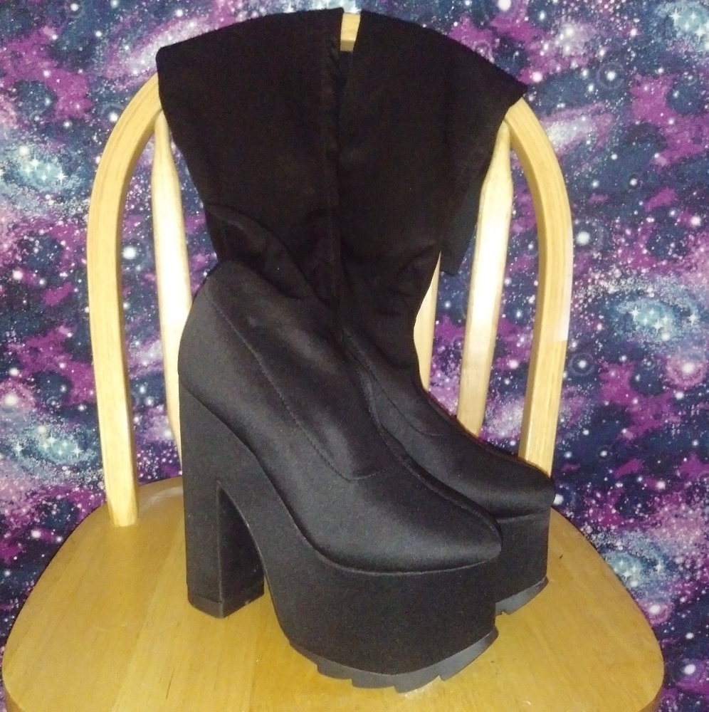 DEBATING ON SELLING Dolls Kill/ YRU Black Labyrinth Thigh High Boots